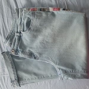 Womans Plus curvy capri jean